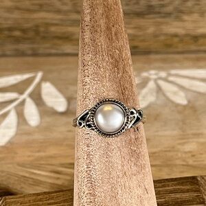 Solid Stamped 925 Sterling Silver Freshwater Pearl Gemstone Ring Size 6.5